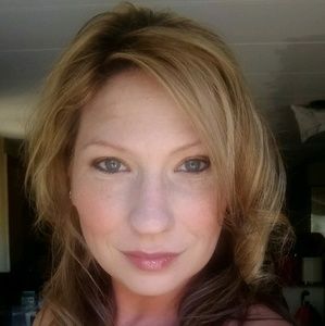 Meet your Posher, Sara joy